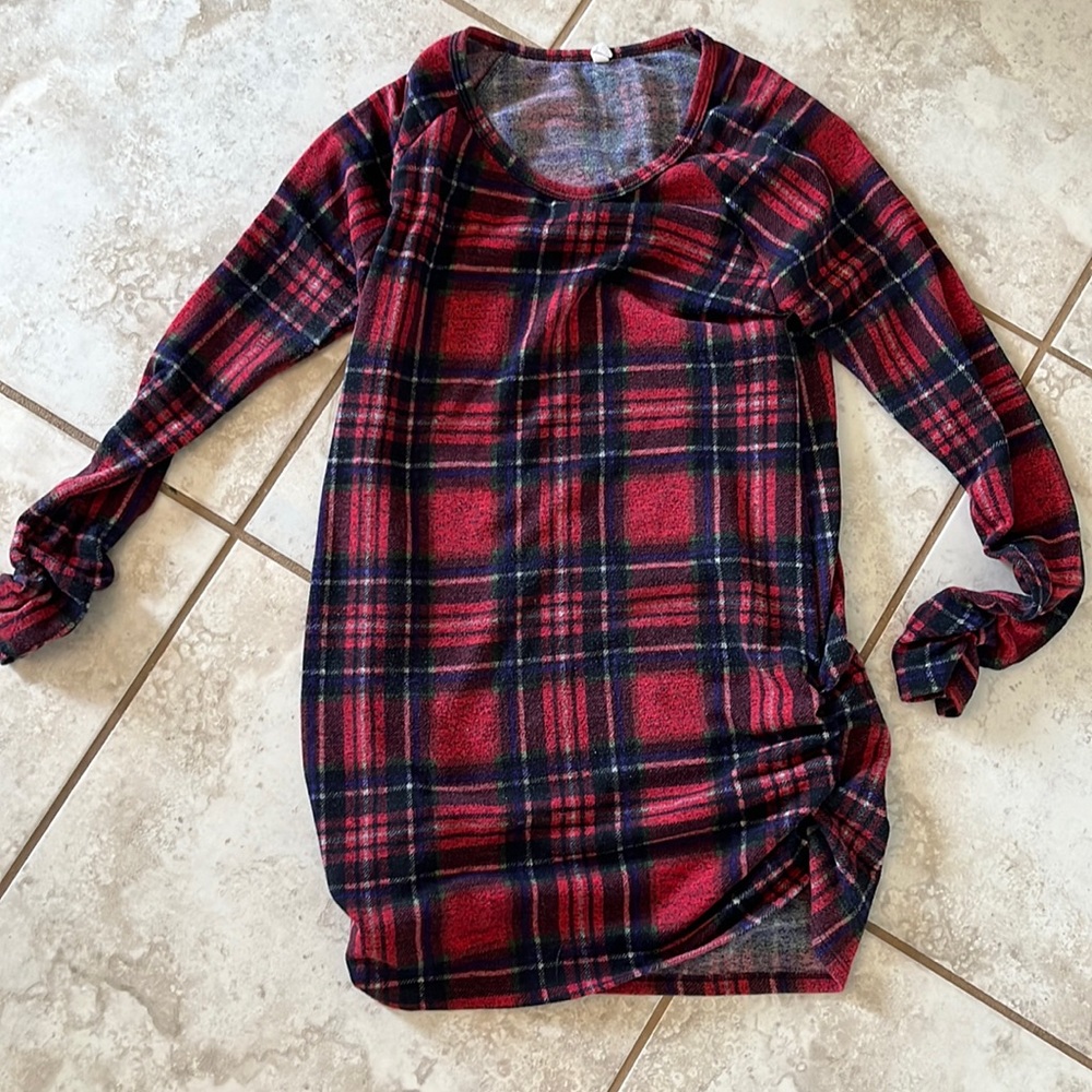 Plaid maternity long sleeve shirt